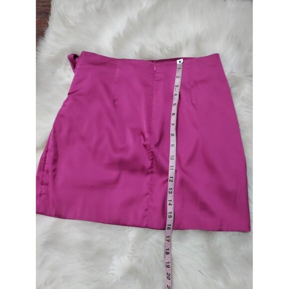 Superdown Twee With Bow Detail Pink Satin Mini Rissa Wrap Skirt Size Medium - Picture 11 of 13